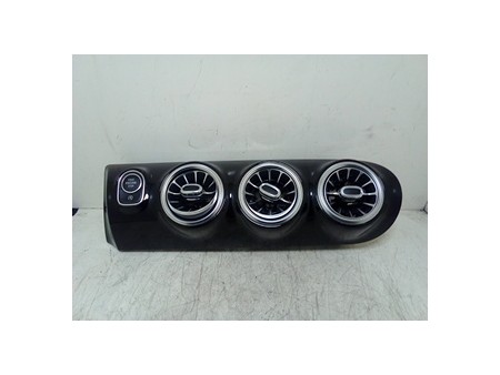 BOCCHETTA ARIA CENTR. CRUSCOTTO MERCEDES-BENZ CLASSE A (W177) (03/18-) K9K A17783062007Q57