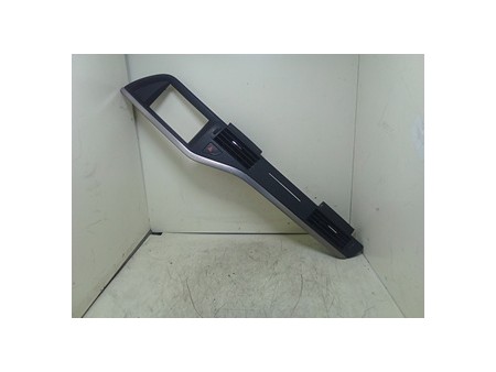 RIVESTIMENTO ANT. INT. CITROEN C5 (X7) (02/08-) DW10BTED4 7104Q9
