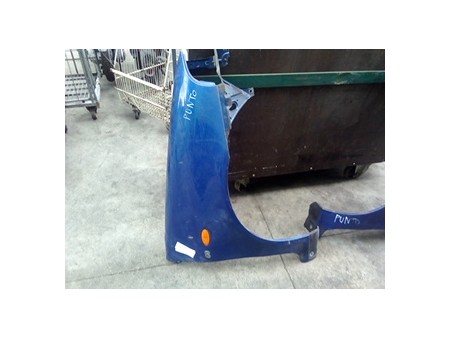 PARAFANGO ANT. DX. FIAT PUNTO 1A SERIE (11/93-10/99) 176B1000 7733460