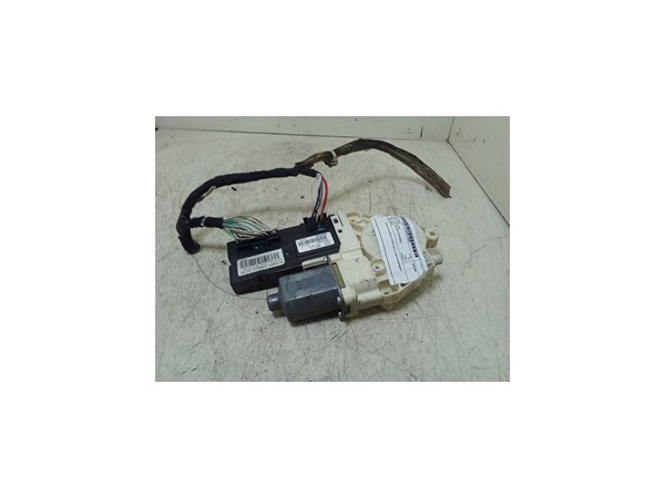 MOTORINO ALZACRISTALLO PORTA ANT. DX RENAULT LAGUNA 2A SERIE (03/05-09/07) M9R740 NB1774019059009DX