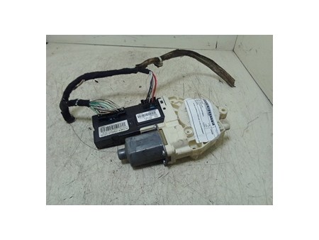 MOTORINO ALZACRISTALLO PORTA ANT. DX RENAULT LAGUNA 2A SERIE (03/05-09/07) M9R740 NB1774019059009DX