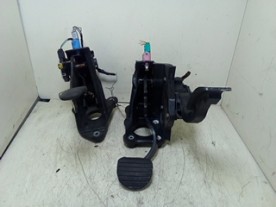 PEDALS COMPL. RENAULT...