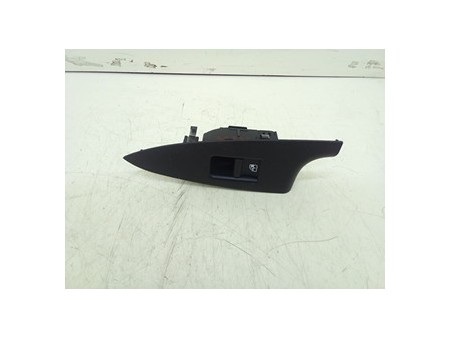 INTERRUTTORE ALZACRISTALLI PORTA POS SX. ALFA ROMEO GIULIETTA (6Q) (02/16-) 940C1000 156150331