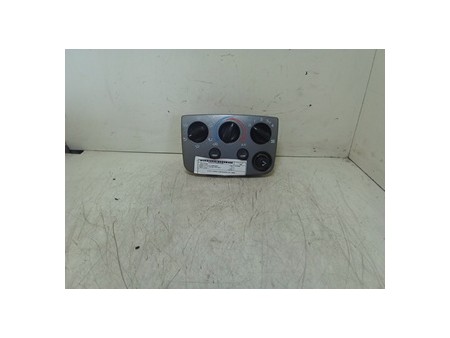 BLOCCO COMANDO CLIMATIZZAZIONE C/ A/C FORD FIESTA (DX) (09/99-02/02) DHB 1094098 FORD FIESTA (DX) (09/99-02/02) DHB 1094098
