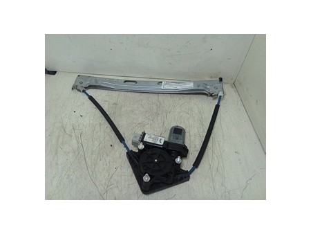 ALZACRISTALLO ELETTR. PORTA POST. C/ DX. FIAT 500L LIVING (73) (07/13-) 330A1000 51980515 FIAT 500L LIVING (73) (07/13-) 330A100
