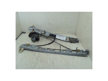 ALZACRISTALLO ELETTR. PORTA ANT. C/M SX. RENAULT MEGANE 2A SERIE (09/02-02/06) K9K722 8201010926 RENAULT MEGANE 2A SERIE (09/02-