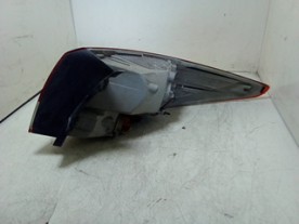 FANALE POST. PARTE EST. SX. HYUNDAI IX35 (02/10-) D4FD 924012Y000 HYUNDAI IX35 (02/10-) D4FD 924012Y000