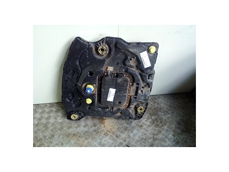 SERBATOIO ATTIVO UREA SCR PEUGEOT 2008 (03/13-05/16) 9H06 NB8529017051004 PEUGEOT 2008 (03/13-05/16) 9H06 NB8529017051004
