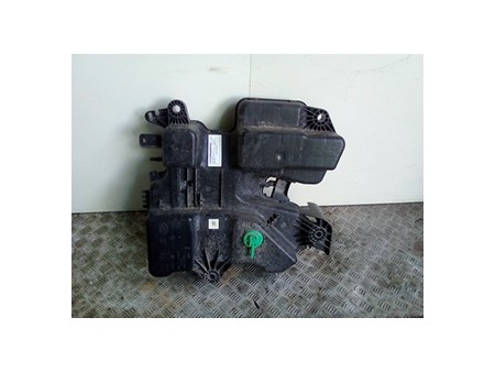 SERBATOIO UREA CITROEN JUMPY 4A SERIE (05/16-) AH01 9822257280 CITROEN JUMPY 4A SERIE (05/16-) AH01 9822257280