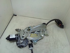 SERRATURA COFANO POST. NISSAN MURANO (Z51) (09/08-) VQ35 NB2913015039001 NISSAN MURANO (Z51) (09/08-) VQ35 NB2913015039001