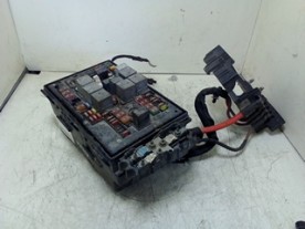 OPEL ASTRA FUSE HOLDER...