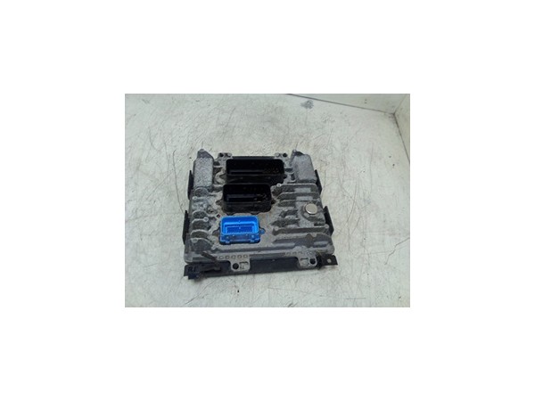 CENTRALINA INIEZIONE OPEL ASTRA (P10) (10/09-) B16DTH 55487860 OPEL ASTRA (P10) (10/09-) B16DTH 55487860