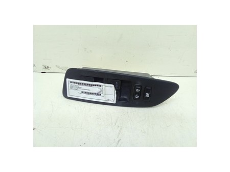 BLOCCO COMANDI ALZACRISTALLI TOYOTA AURIS (01/07-) 1NRFE 8404002070