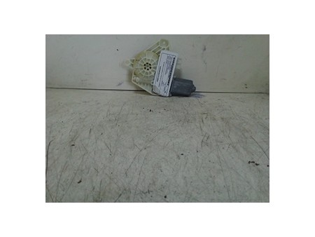 MOTORINO ALZACRISTALLO PORTA ANT. DX. MERCEDES-BENZ CLASSE C (W/S205) (12/13-) 651921 A2139069501