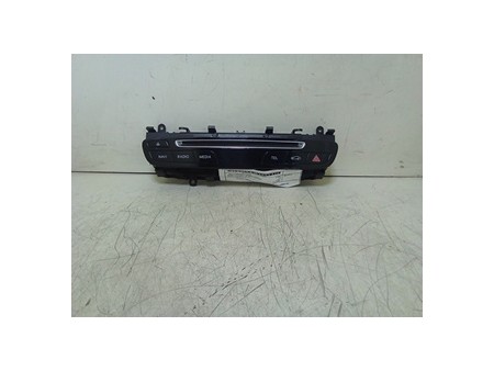 BLOCCO COMANDI MULTIFUNZIONI C/LETTORE DVD MERCEDES-BENZ CLASSE C (W/S205) (12/13-) 651921 A2059051801