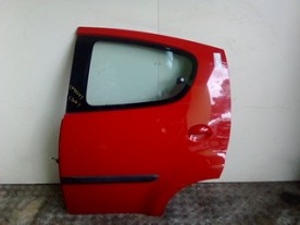 LEFT POST PORT. PEUGEOT 107...