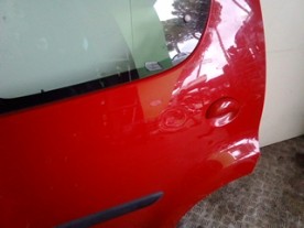 PORTA POST. SX. PEUGEOT 107 (06/05-) 1KR 9008N9