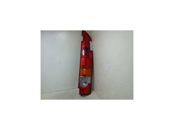 PROIETTORE DX. RENAULT KANGOO (08/97-04/03) F8Q630 7701044038