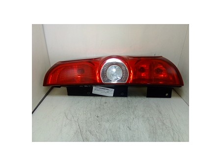 FANALE POST. DX. FIAT DOBLO CABINATO (4V) (01/15-) 263A2000 51864435