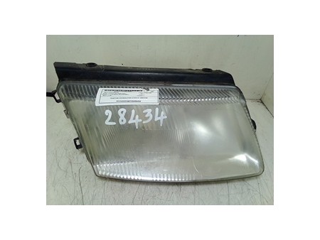 PROIETTORE CON REGOLATORE ALTEZZA DX. VOLKSWAGEN PASSAT (3B) (08/96-04/03) AJM 3B0941018R