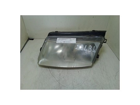 PROIETTORE CON REGOLATORE ALTEZZA SX. VOLKSWAGEN PASSAT (3B) (08/96-04/03) AJM 3B0941017R