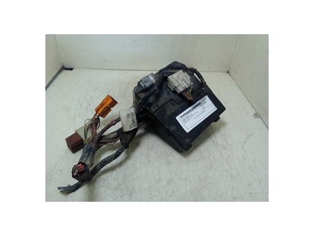 SCATOLA FUSIBILI RENAULT MEGANE 2A SERIE (02/06-08/09) K9KP7 NB2161019048024