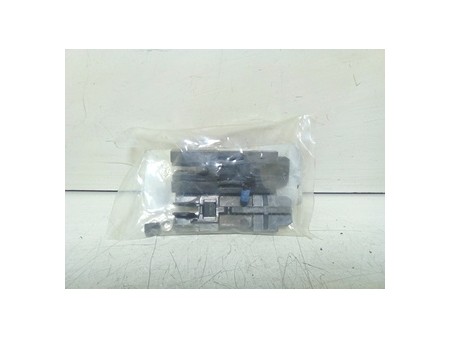 GUIDA LAT. TETTO APRIBILE MERCEDES-BENZ CLA (C117) (04/16-) 270910 NB5295013090002