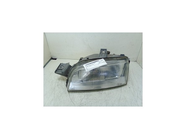 PROIETTORE DX. FIAT PUNTO 1A SERIE (11/93-10/99) 176A6000 46402649