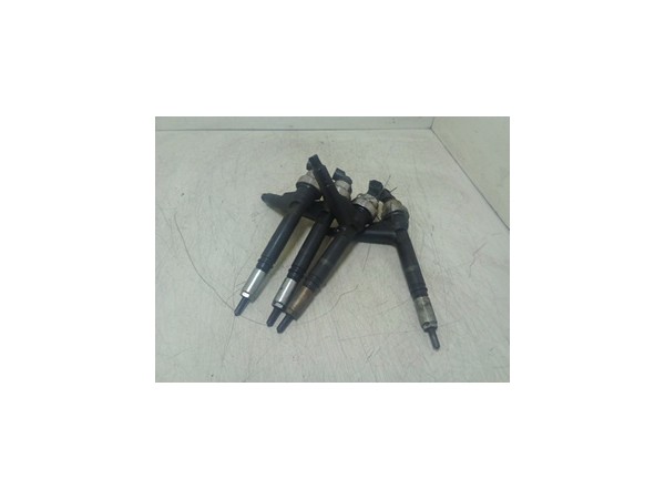 INIETTORE DIESEL OPEL MERIVA (X03) (03/03-12/10) Z17DTH 98433634