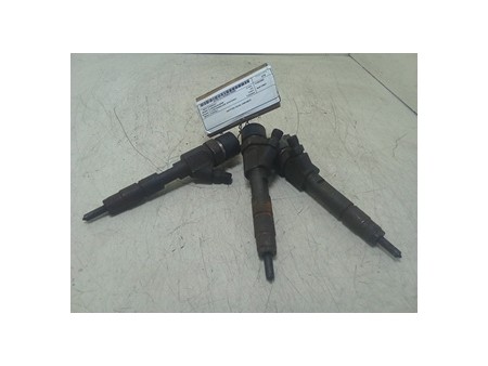 INIETTORE DIESEL RENAULT LAGUNA 2A SERIE (03/01-09/07) F9Q752 8200100272