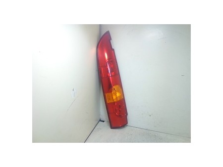 FANALE POST. P/PORTELLO POST. SX. RENAULT KANGOO (04/03-03/09) K9KV7 8200150619
