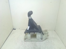 LEVA CAMBIO HYUNDAI I20 (11/14-) G4LA 43720C7100