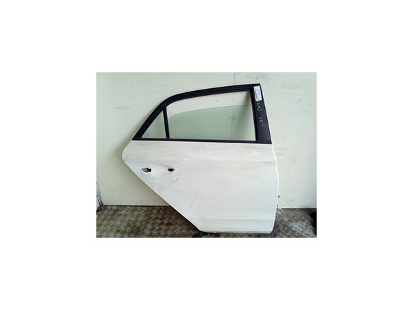 PORTA POST. DX. HYUNDAI I20 (11/14-) G4LA 77004C8000
