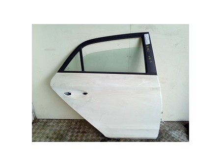 PORTA POST. DX. HYUNDAI I20 (11/14-) G4LA 77004C8000