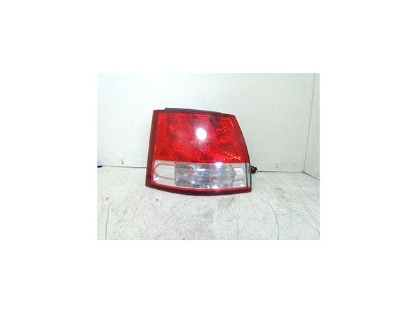 FANALE POST. PARTE EST. DX. CITROEN C-CROSSER (08/07-01/13) 4HN 6351EG