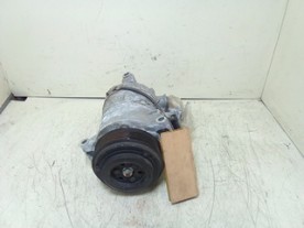 COMPRESSORE A/C MERCEDES-BENZ CLASSE GLC COUPÉ (C253) 651921 A0008303002