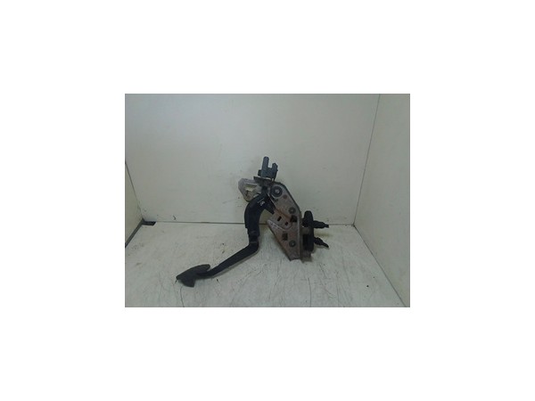 PEDALE FRIZIONE FORD FIESTA (CB1) (09/08-10/13) F6JD 1766725