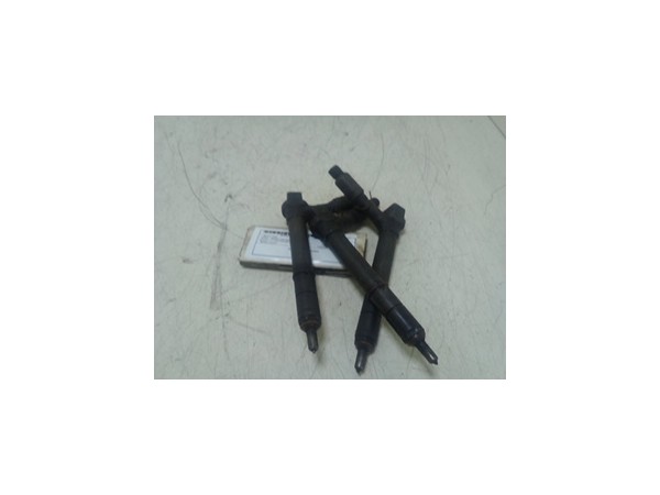 INIETTORE DIESEL OPEL MERIVA (X03) (03/03-12/10) Z17DT 98433634