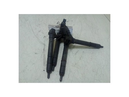 INIETTORE DIESEL OPEL MERIVA (X03) (03/03-12/10) Z17DT 98433634