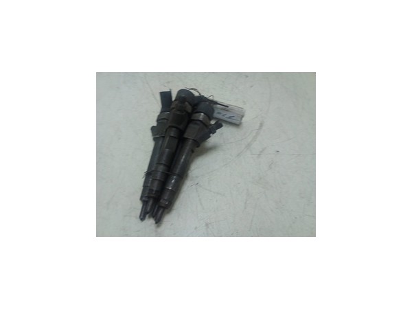 INIETTORE DIESEL RENAULT LAGUNA 2A SERIE (03/01-09/07) F9Q752 8200100272