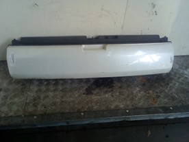 COFANO POST.INF. PEUGEOT 3008 (04/09-10/13) 9H05 NB8497017037009