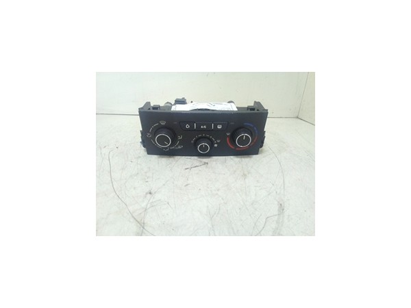 BLOCCO COMANDO CLIMATIZZAZIONE PEUGEOT 207 (06/09-) KFT 6452Q4