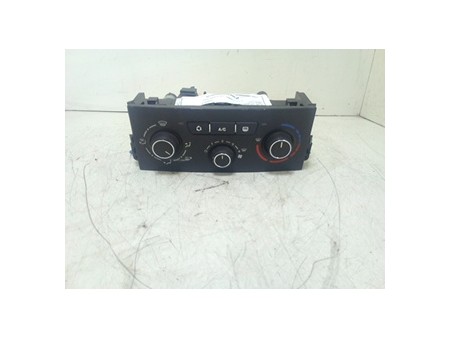 BLOCCO COMANDO CLIMATIZZAZIONE PEUGEOT 207 (06/09-) KFT 6452Q4