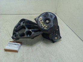 SUPPORTO ELASTICO LAT. SUP. MOTORE RENAULT SCENIC 2A SERIE (06/03-08/09) F9Q804 8200549046