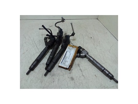 INIETTORE DIESEL MERCEDES-BENZ CLASSE A (W168) (03/01-06/04) 668942 A6680701287
