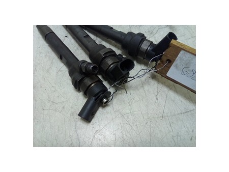 INIETTORE BMW SERIE 1 (E87) (09/04-03/07) 204D4 13537793836