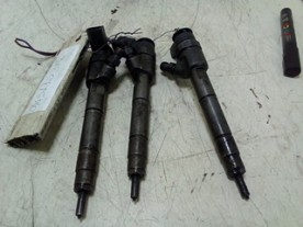 INIETTORE DIESEL MERCEDES-BENZ CLASSE B (T245) (03/05-03/13) 640941 A6400700787