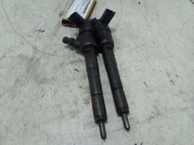 INIETTORE DIESEL OPEL ASTRA (A04) (01/04-03/11) Z13DTH 93190435