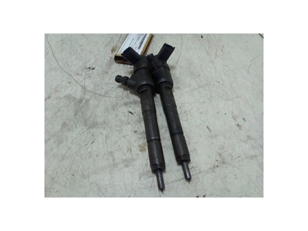 INIETTORE DIESEL OPEL ASTRA (A04) (01/04-03/11) Z13DTH 93190435