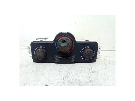 BLOCCO COMANDO CLIMATIZZAZIONE RENAULT MEGANE 2A SERIE (09/02-02/06)  7701055146